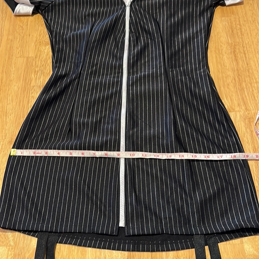 Leg Avenue Gangster Costume Pinstripe Dress Mob Boss Halloween Outfit L - Picture 9 of 10